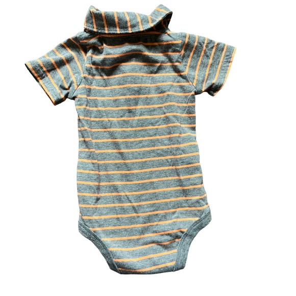 Set of 7 Short-Sleeved Baby Onesies, Carter's, Little Me and more, Size 6 Months - Picture 15 of 15